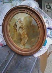 How to Handle Family Heirlooms During a Move