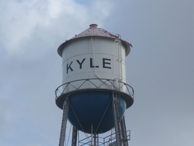 Kyle_TX_water_tower