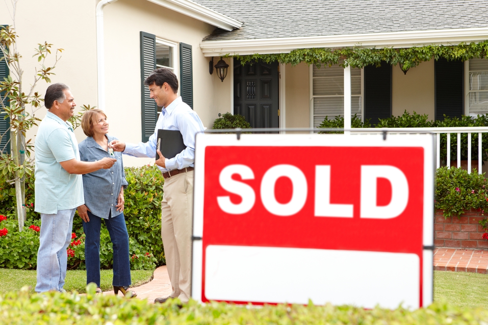 Ways to Make a Home Offer More Competitive